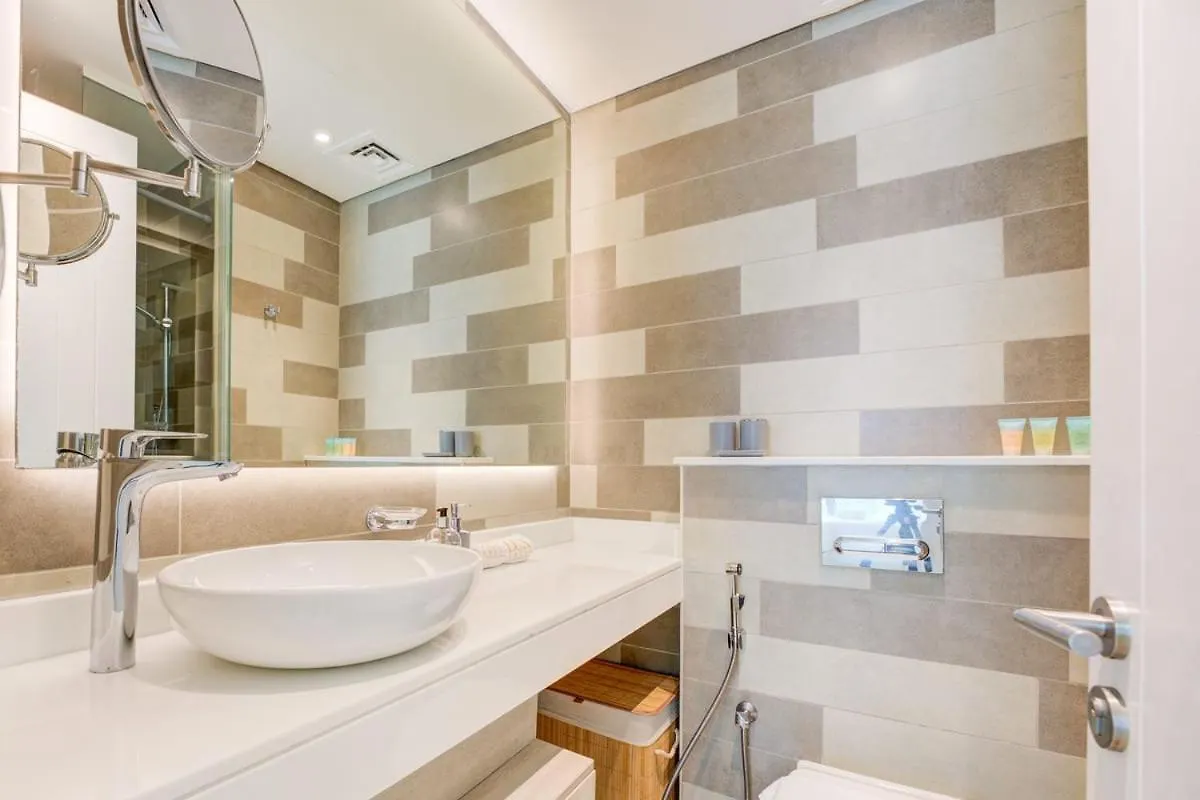 Apartment Seven Palm 1 Bed With Rooftop Infinity Pool Dubai