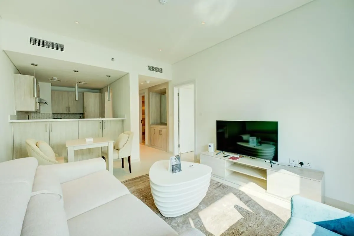 Apartment Seven Palm 1 Bed With Rooftop Infinity Pool Dubai